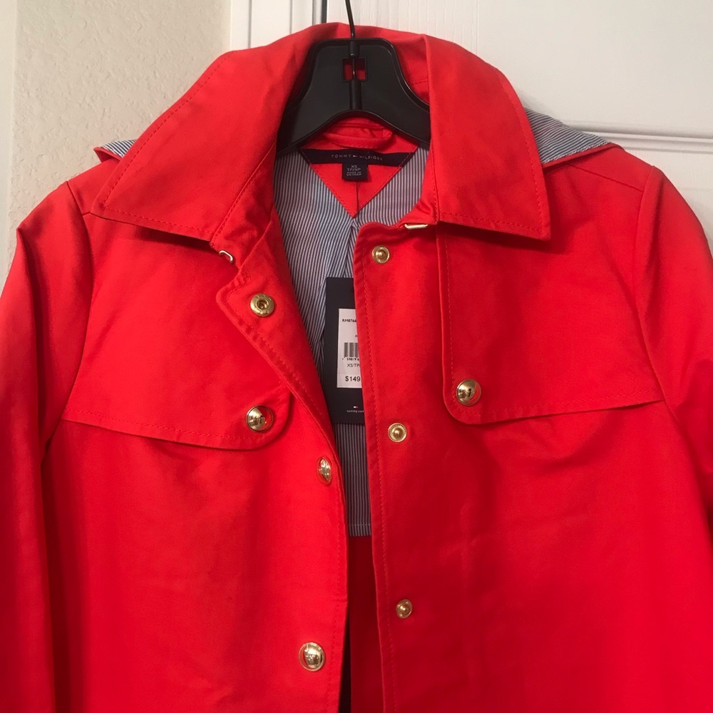 Tommy Hilfiger Red Raincoat Hooded Sz XS Gold - Picture 4 of 8